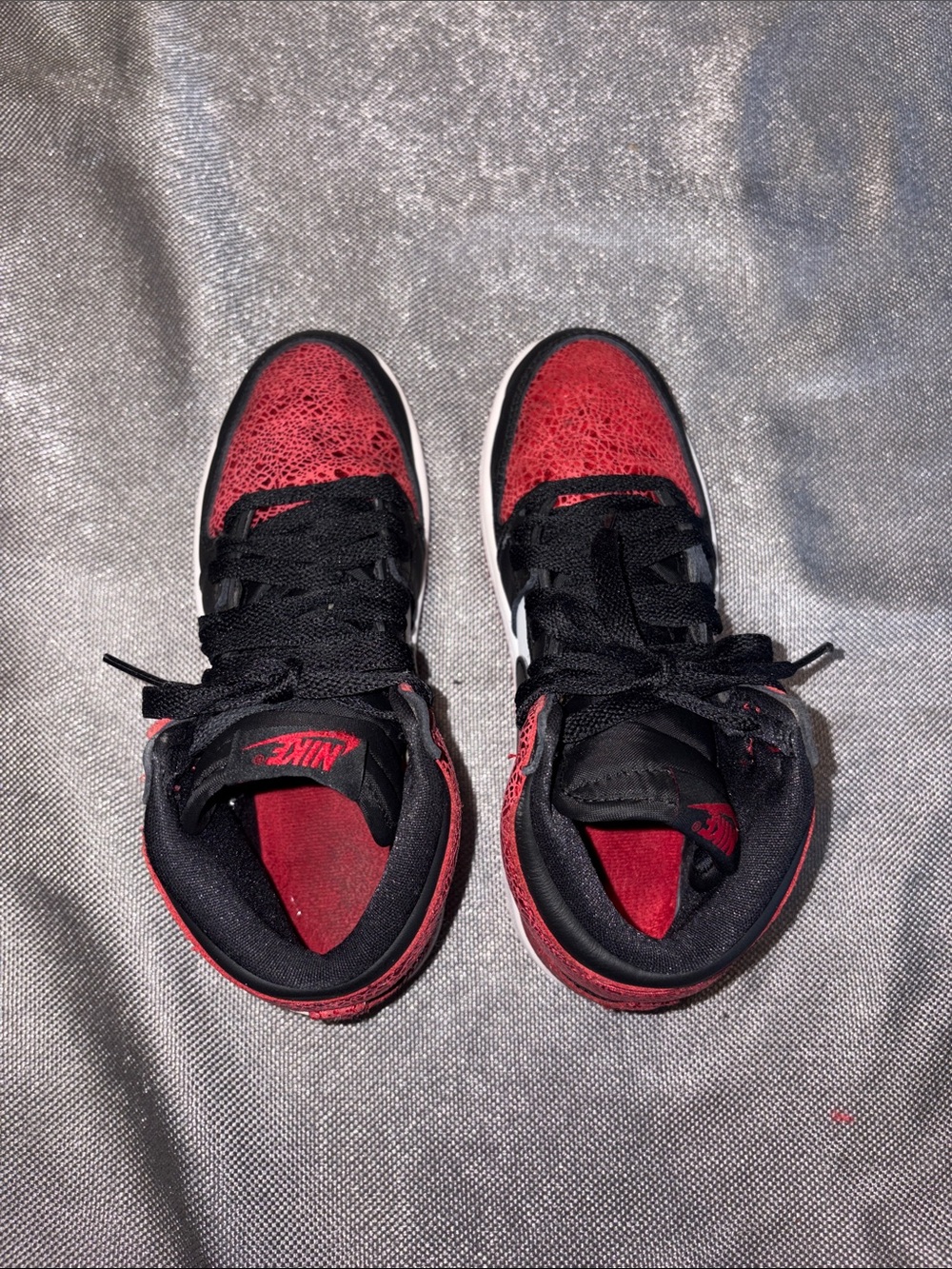 Jordan 1 High Og Rubys size 3Y - Picture 6 of 6